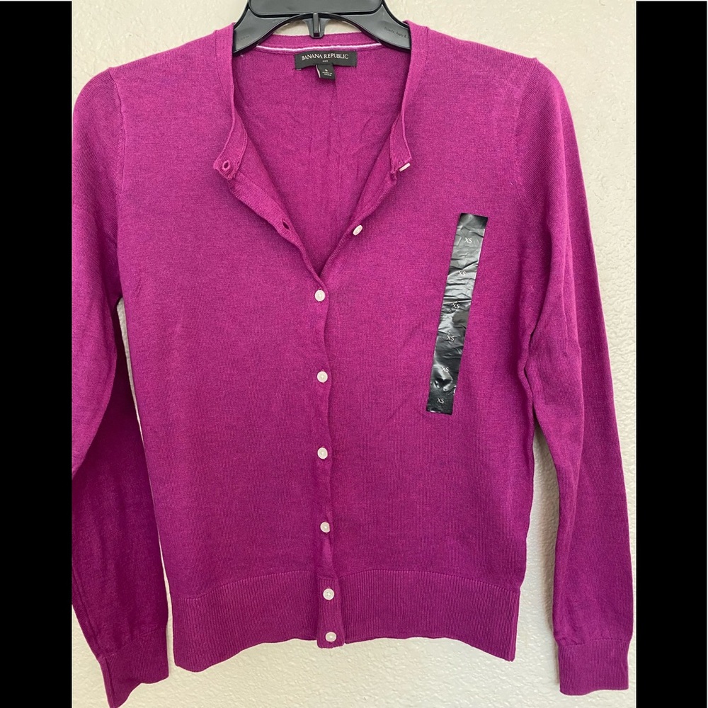 NWOT Banana Republic forever crewneck cardigan, S